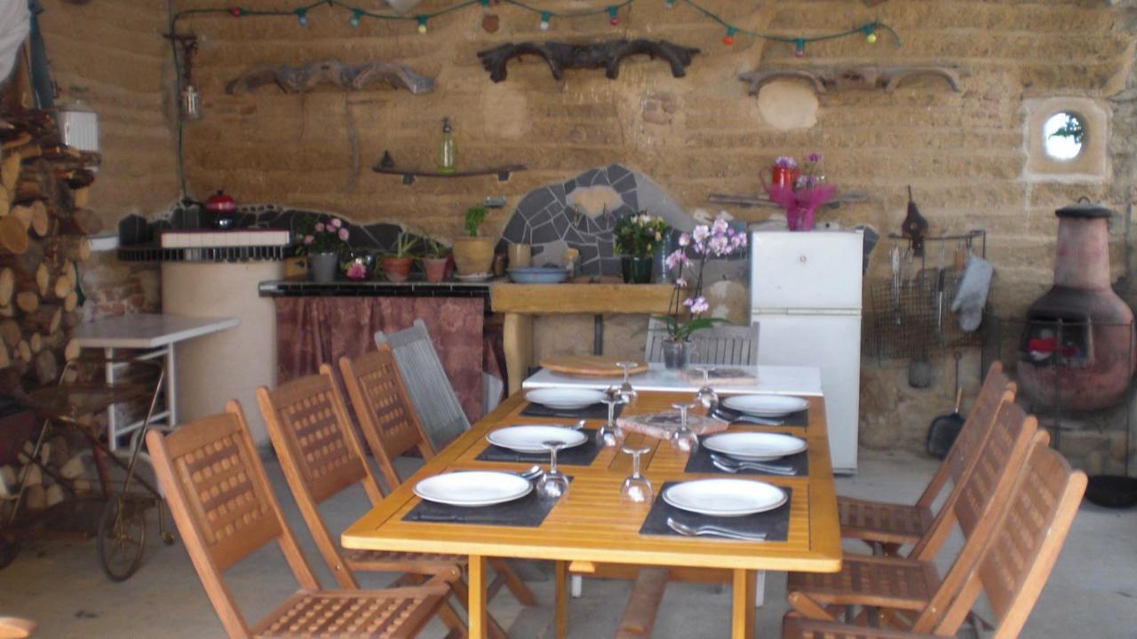 Chambres D'Hotes De La Colline Chenay-le-Chatel Bagian luar foto